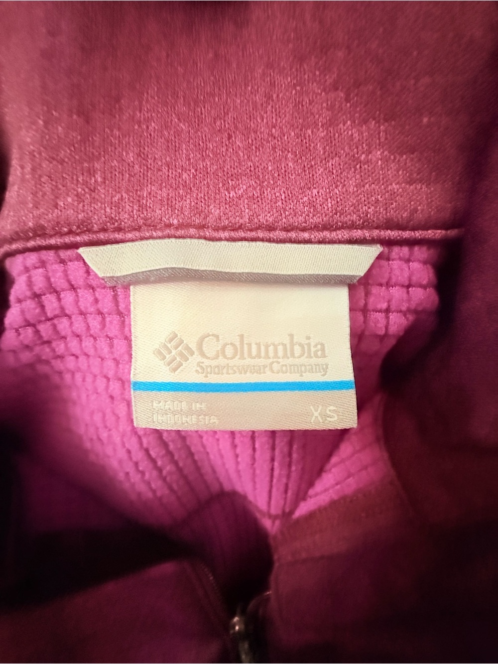 Columbia Women’s Purple Full-Zip Fleece Jacket - Picture 4 of 7